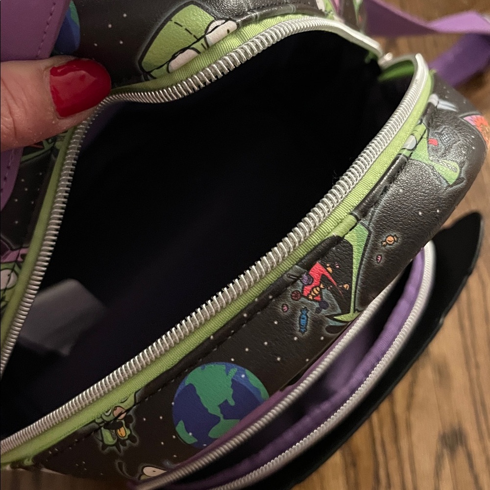 Loungefly Invader Zim GIR Collage T.V. Mini Backpack - Picture 10 of 13